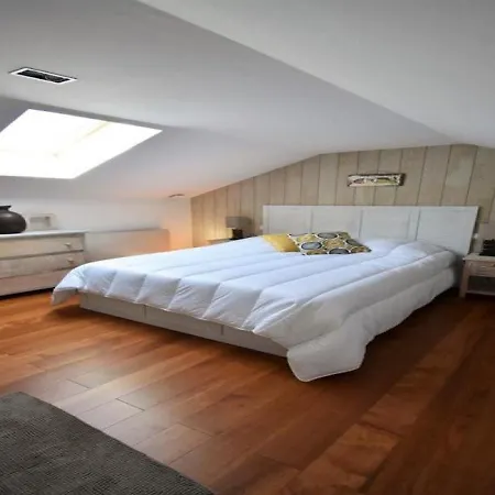 Appartement - Port De Plaisance / Aiguillon - Au Calme, Lumineux T4 Duplex 6 Pers. Av Grande Terrasse Et Parking Individuel *